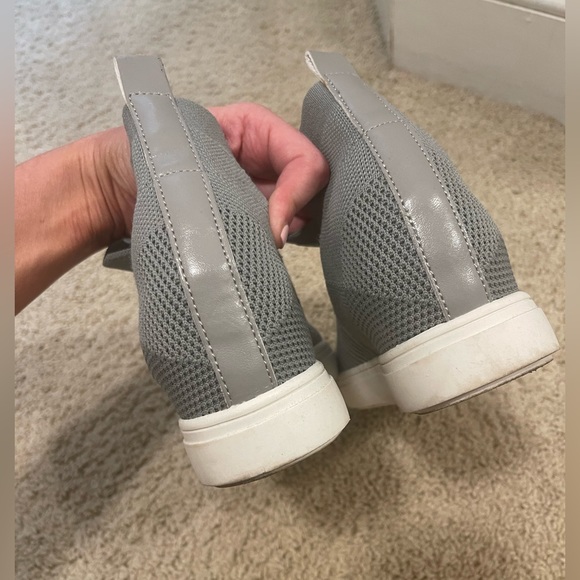 Cushionaire “Hoyt” memory foam shoes size 7 - Picture 3 of 7